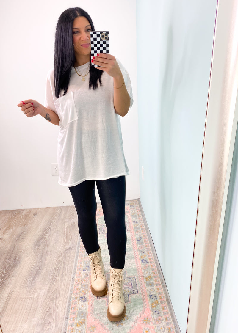 'Casual Daze' White Triblend Oversized Boyfriend Pocket Tee-We don't think you can ever have too many white tees in all silhouettes! This boyfriend tee has an oversized, boxy fit with a pocket detail that is oh so comfy! Every day throw on and go piece! -Cali Moon Boutique, Plainville Connecticut