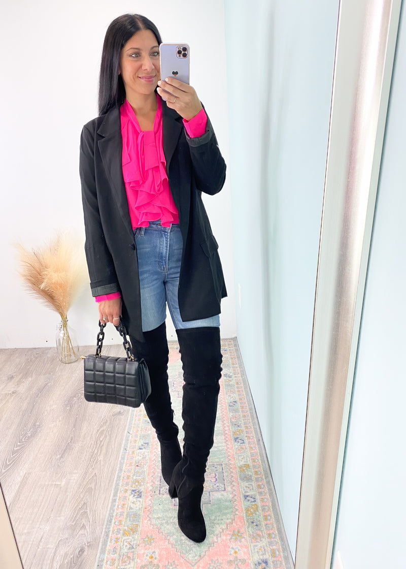 'Money Moves' Black Longline Boyfriend Fit Blazer-This black long length boyfriend fit blazer is a must have for Fall/Winter! From the office to nights out it will never disappoint! A perfect pairing with jeans and boots or office attire!-Cali Moon Boutique, Plainville Connecticut