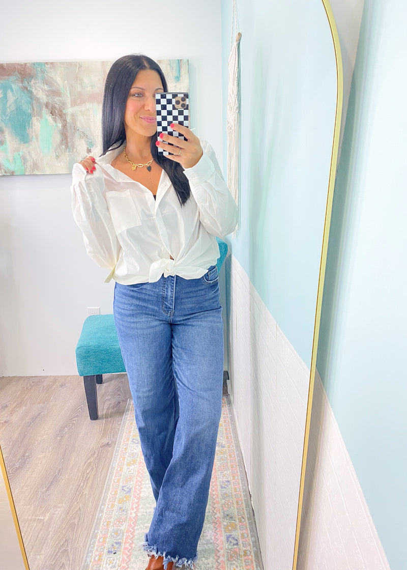 'Milan' White Oversized Boyfriend Fit Button Down Shirt-An oversized version of a white classic button down is just what we need this Fall! So many ways to style this: Tucked in, half tucked, sleeves rolled, opened with a bandeau, under a blazer or vest, front tied and so much more! Perfect for work and after hours!-Cali Moon Boutique, Plainville Connecticut