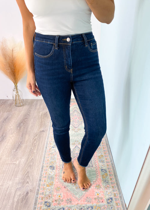 'Moonlight' Vervet High Waist Dark Wash Crop Skinny Jeans with Tummy Control-Vervet (Lovervet) knows how to create a classic skinny jean! The dark wash is perfect for Fall/Winter! You will love the tummy control, slimming waistband and smoothing comfort stretch fabric! Pair with sneakers and all boot heights. -Cali Moon Boutique, Plainville Connecticut