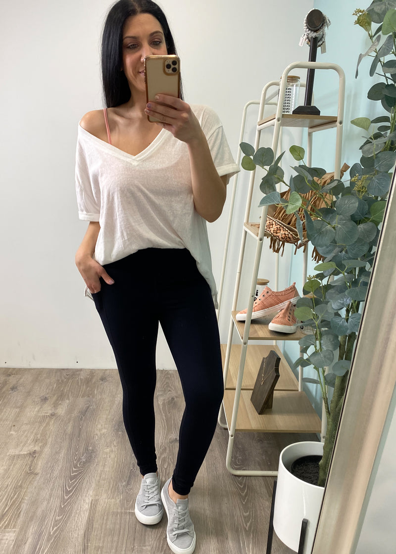 'Swear on My Heart' Black Sweetheart Back 7/8 Leggings-Cali Moon Boutique, Plainville Connecticut
