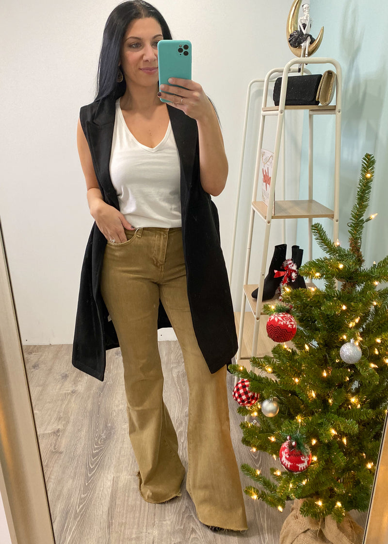 Black Collared Longline Vest-Cali Moon Boutique, Plainville Connecticut