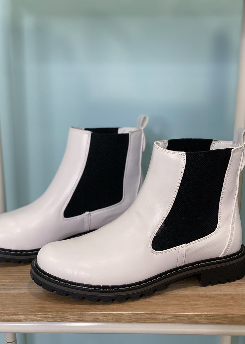 'To Be Honest' White/Black Lug Chelsea Boots-Cali Moon Boutique, Plainville Connecticut