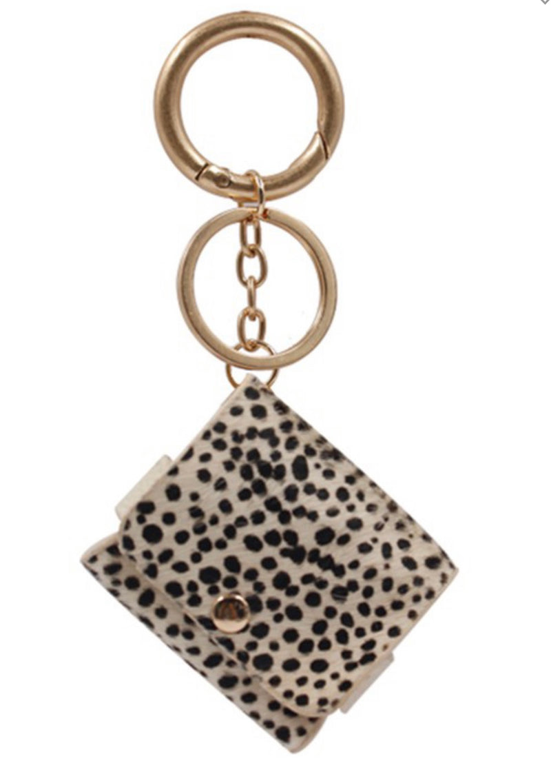 White Cheetah AirPod Pro Case Keychain-Cali Moon Boutique, Plainville Connecticut